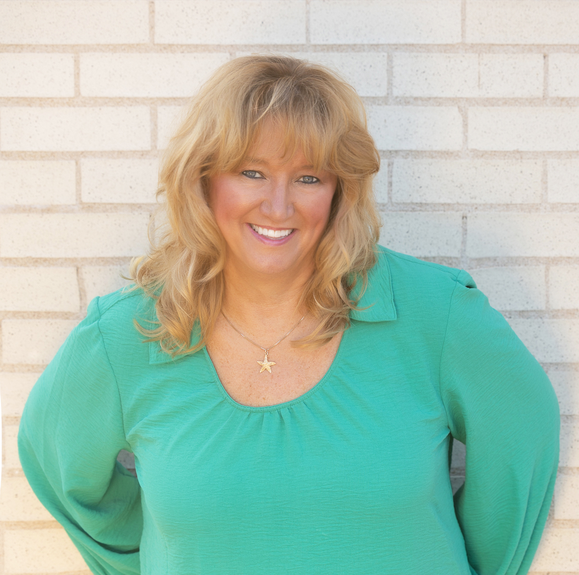 Michelle Hammons — Certified High Performance Coach, Creativity Playbook